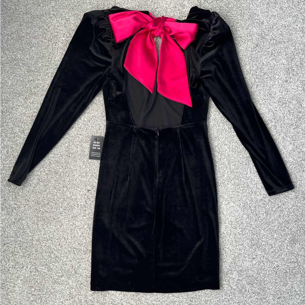 Black velvet dress with open back